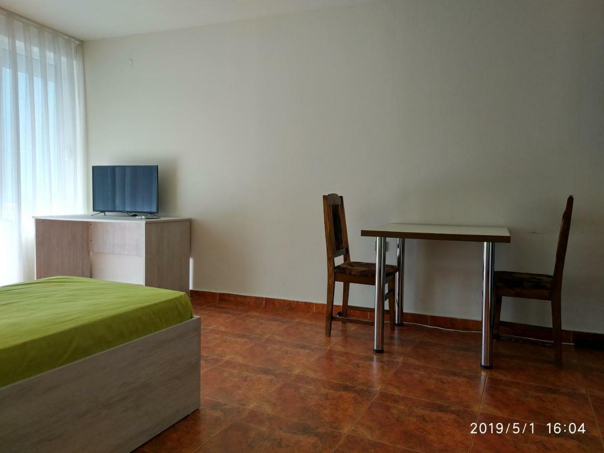 Apartmán Downtown Studio Varna Exteriér fotografie